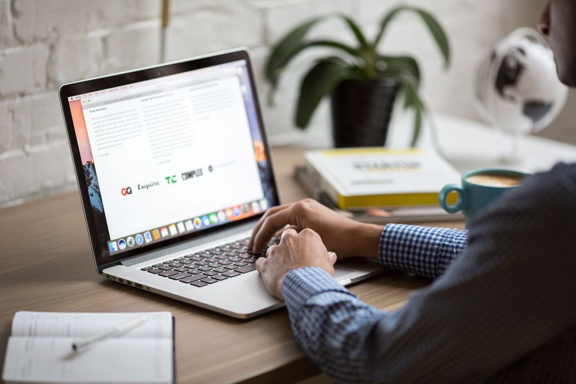 Broschueren_oder_Email_Marketing